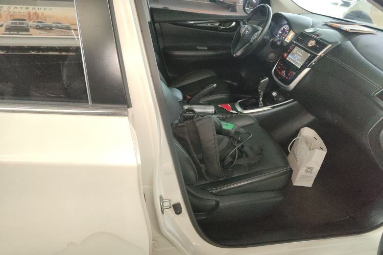 Used Nissan Tiida 2016 1.6L CVT ZhiZun Edition
