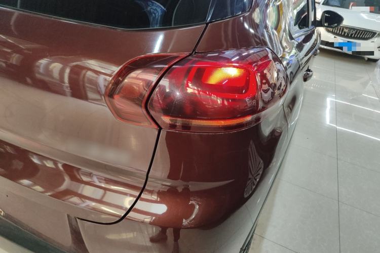 Used Citroen C3-XR 2015 1.6L Automatic Pioneer Model
