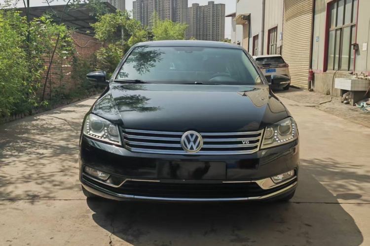 Used Volkswagen Magotan 2013 3.0 FSI Flagship Model
