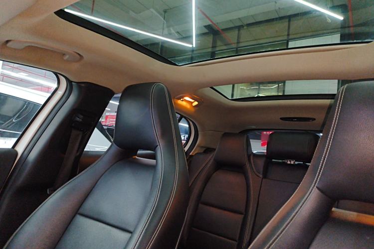 Used Mercedes-Benz GLA 2016 GLA 200 Fashion Model