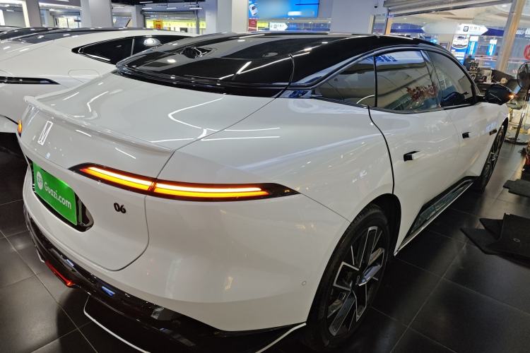 Used  06 2025 Ultra Pure Electric Edition