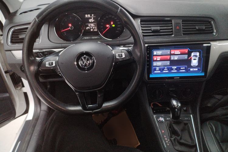 Used Volkswagen Lavida 2017 1.6L Automatic Comfort Edition