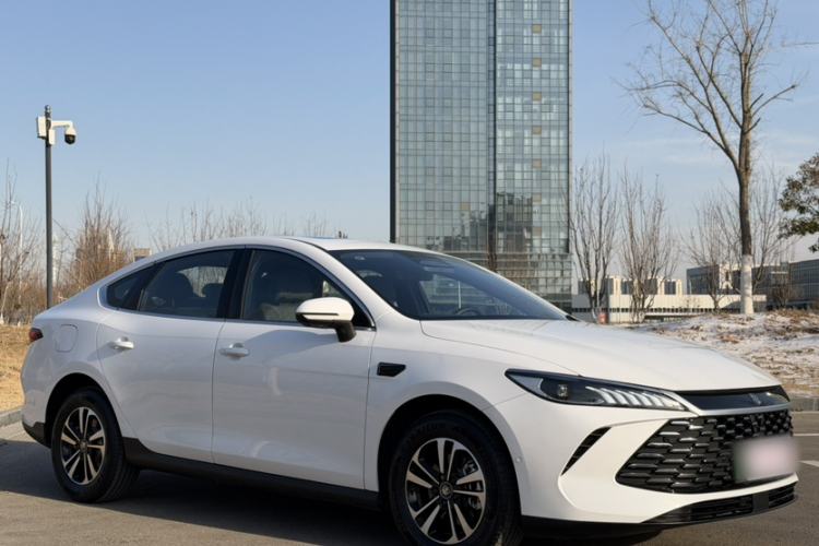 Used BYD Qin PLUS 2025 DM-i Smart Drive 120KM Superior Model