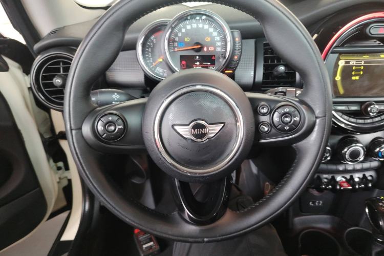 Used  MINI 2014 1.5T COOPER Fun
