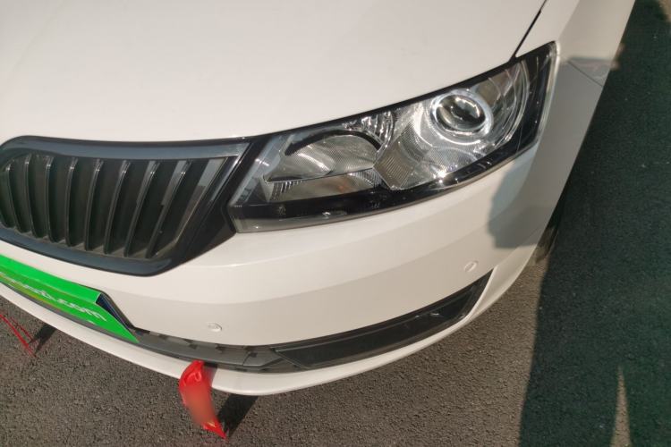 Used Skoda Rapid Spaceback 2016 Revised 1.6L Automatic Smart Drive Version