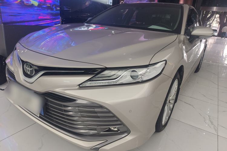 Used Toyota Camry 2018 2.5G Luxury Edition
