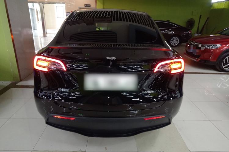 Used Tesla Model Y 2022 Rear-Wheel-Drive Version
