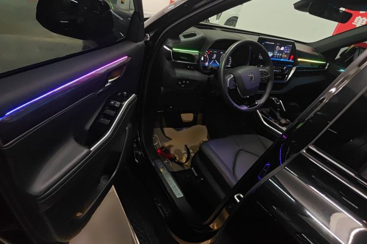 Used Toyota Crown Land Cruiser 2024 2.5L HEV Four-Wheel Drive Premium Edition
