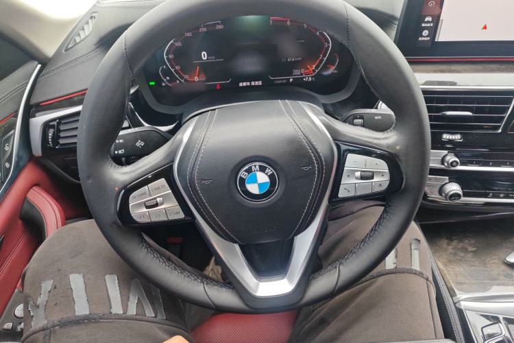 Used BMW 5 Series 2021 525Li Luxury Package
