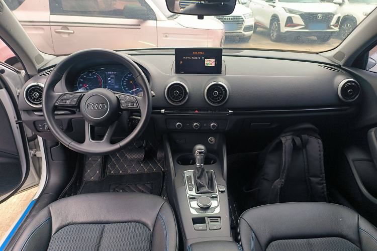 Used Audi A3 2018 30th Anniversary Edition Limousine 35 TFSI Fashion Model
