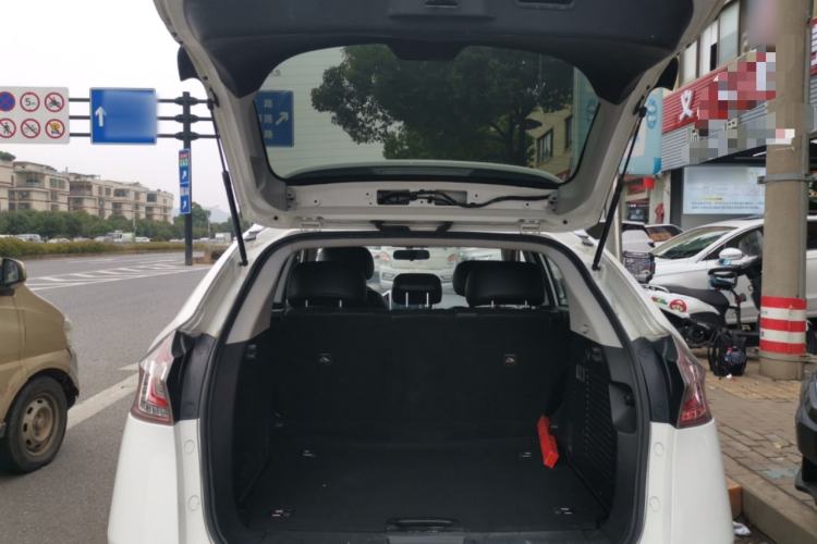 Used Luxgen U6 SUV 2016 1.8T Style Value Model
