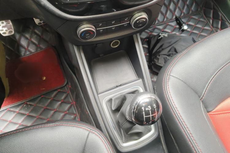 Used Haval H1 2016 Revised Version Blue Badge 1.5L Manual Luxury Edition
