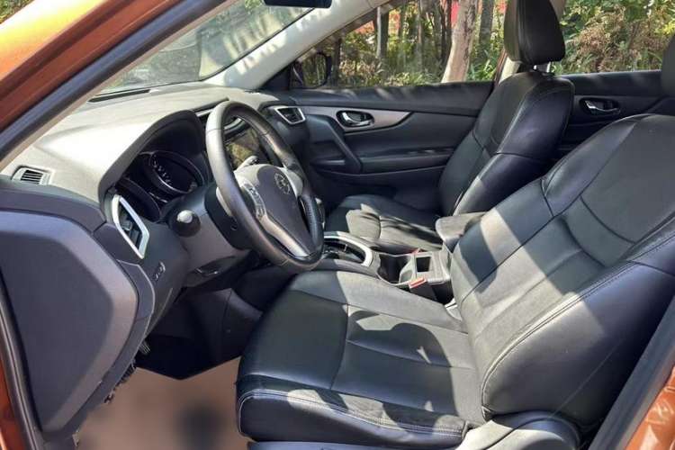 Used Nissan X-Trail 2014 2.0L CVT Comfort Edition 2WD
