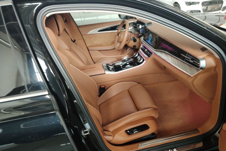 Used Hongqi H9 2020 Revised Version 2.0T Smart Connect Flagship Edition
