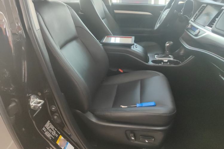 Used Toyota Highlander 2021 2.0T Four-Wheel Drive Luxury Edition 7 Seats
