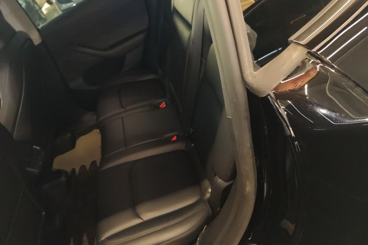 Used Tesla Model Y 2023 Rear-Wheel-Drive Version
