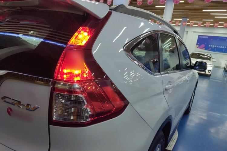 Used Honda CR-V 2016 2.0L two-wheel drive Urban Edition