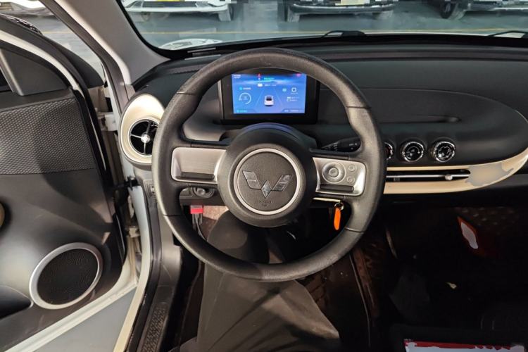Used Wuling Bingo 2023 203km Light Edition
