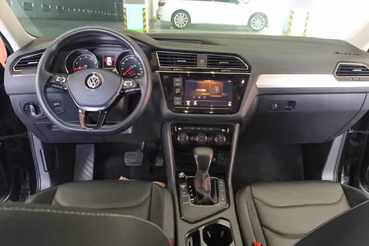 Used Volkswagen Tiguan L 2018 Revised Version 330TSI Automatic Two-Wheel Drive Comfort Edition
