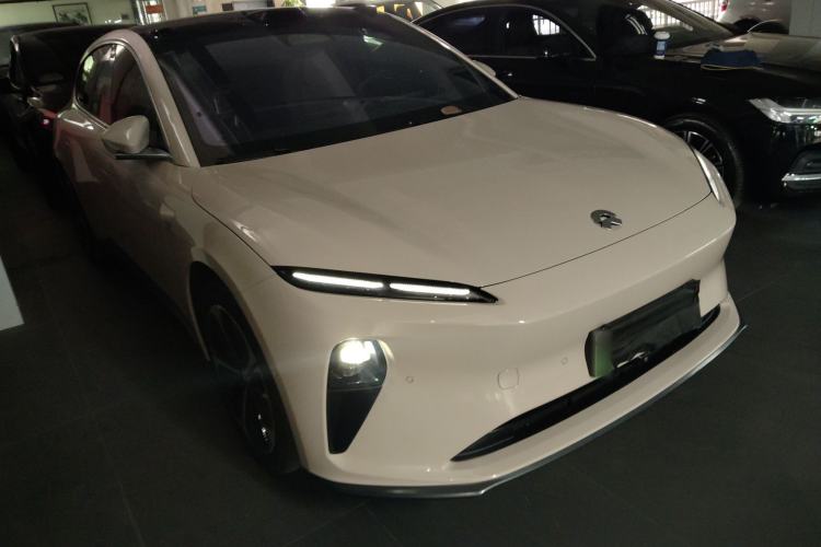 Used Nio ET5 2025 75 kWh

