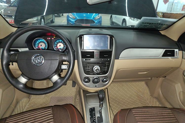 Used Buick Excelle 2013 1.5L Automatic Classic Model
