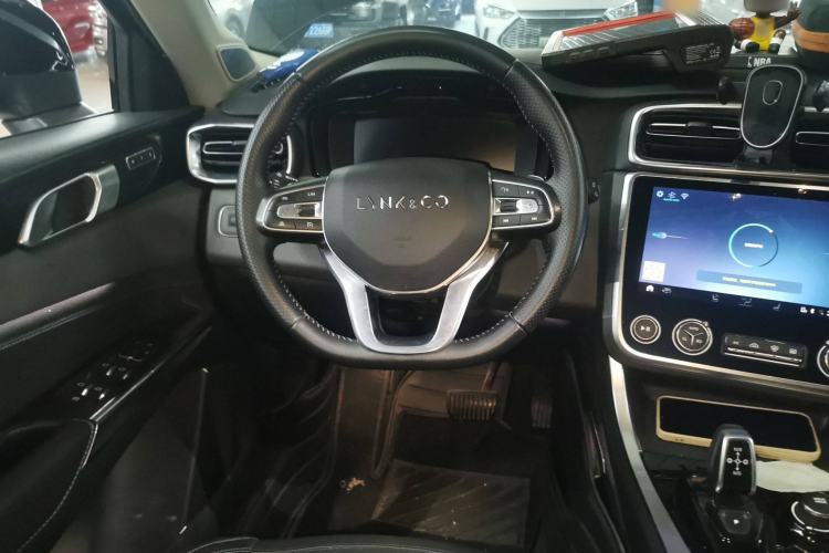 Used Lynk & Co 01 EM-P 2018 1.5T PHEV JingPro National Emission Standard V
