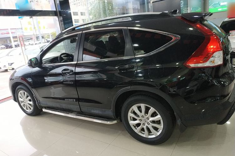 Used Honda CR-V 2013 2.0L Two-Wheel-Drive Classic Edition

