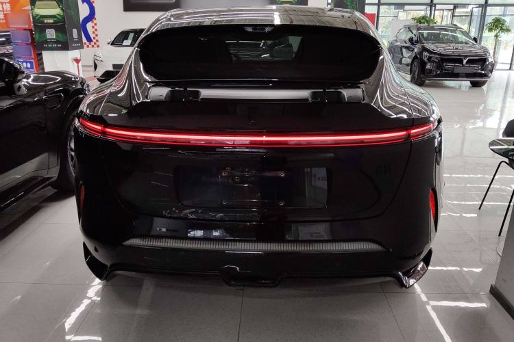 Used  11 2022 011 MMW Collaboration Limited Edition
