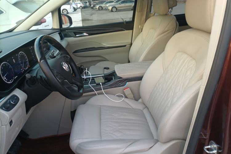 Used Buick GL8 2022 ES Landtrek 653T Comfort Edition