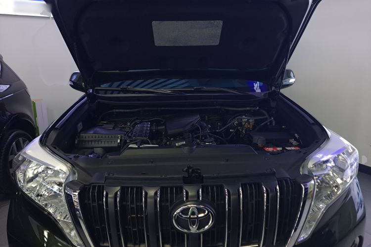 Used Toyota Prado 2016 2.7L Automatic Standard Edition
