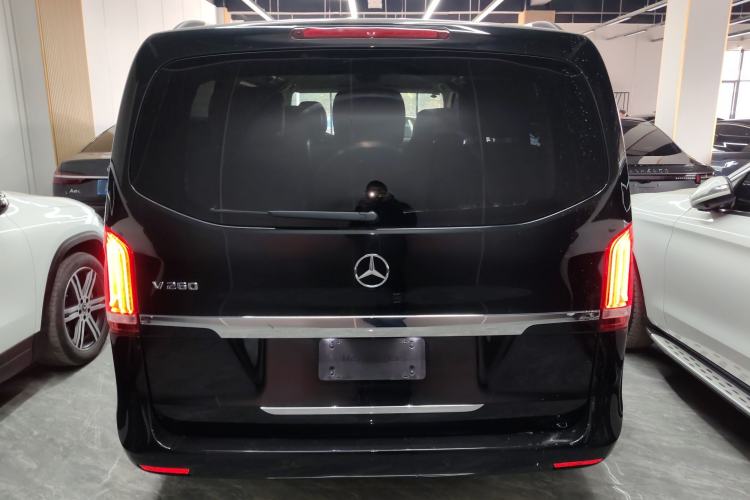 Used Mercedes-Benz V-Class 2017 V 260 Prestige Edition
