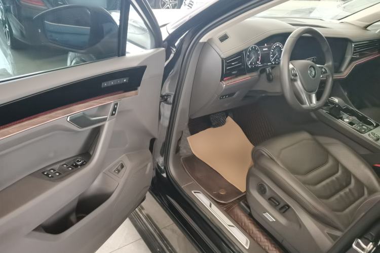 Used Volkswagen Touareg 2019 3.0 TSI RuiFeng Edition China VI Standard