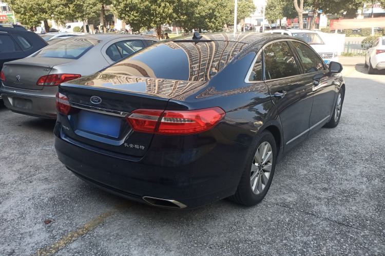 Used Ford Taurus 2016 EcoBoost 180 Luxury Model
