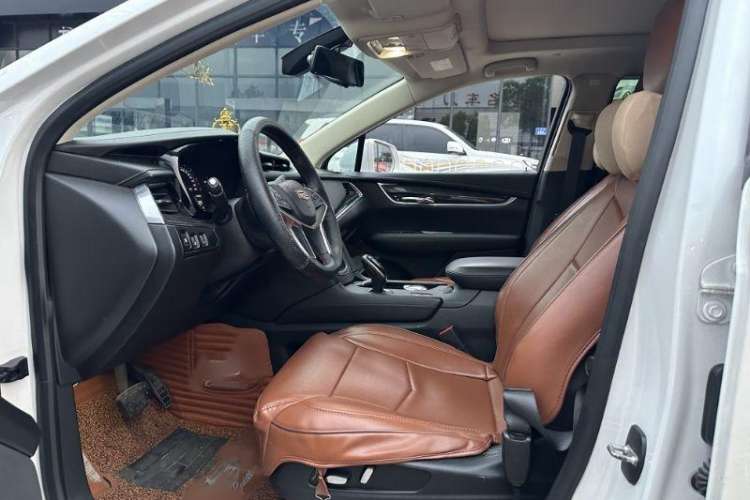 Used Cadillac XT5 2016 25T Luxury Model
