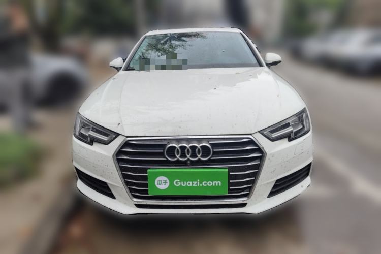 Used Audi A4L 2017 Plus 40 TFSI Ambition Model
