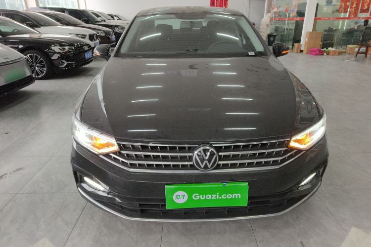 Used Volkswagen Magotan 2025 Zhongxiang Version 280TSI DSG Comfort Edition