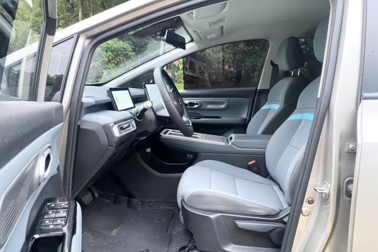 Used AION Y 2023 Plus 510 Enjoy Edition
