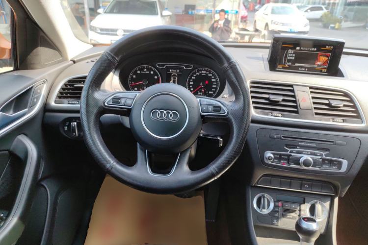 Used Audi Q3 2016 30 TFSI Collector's Edition Comfort Model