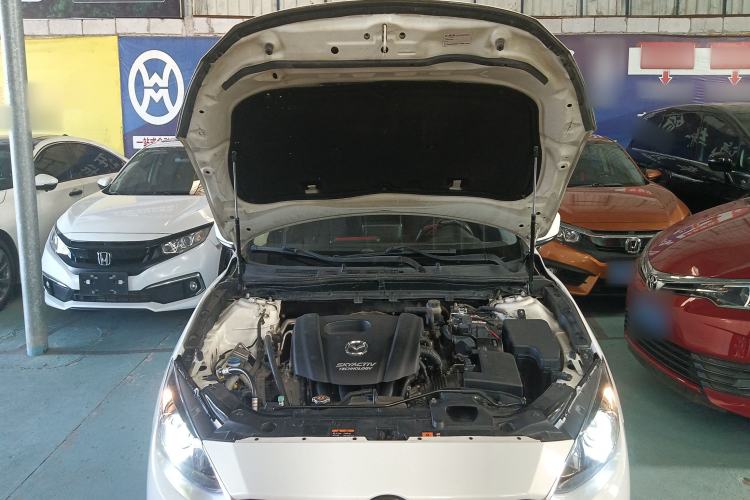 Used Mazda Mazda 3 Axela 2016 Sedan 1.5L Automatic Comfort Model