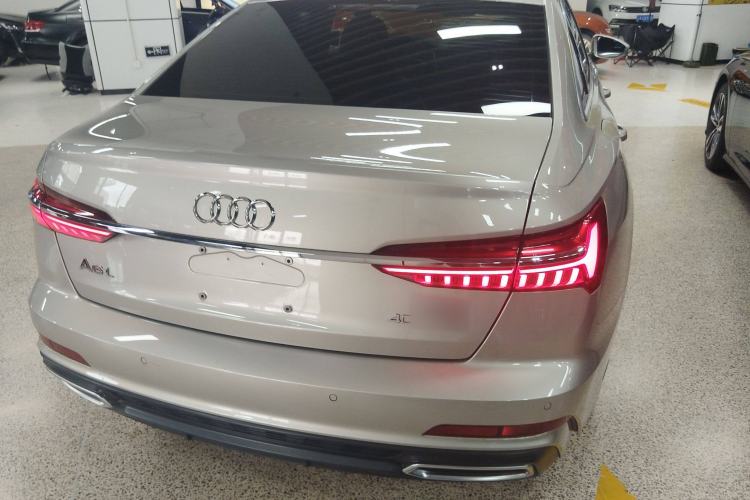 Used Audi A6L 2022 40 TFSI Luxury Dynamic Model
