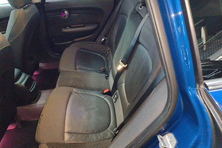 Used  Clubman 2016 Revised 1.5T COOPER
