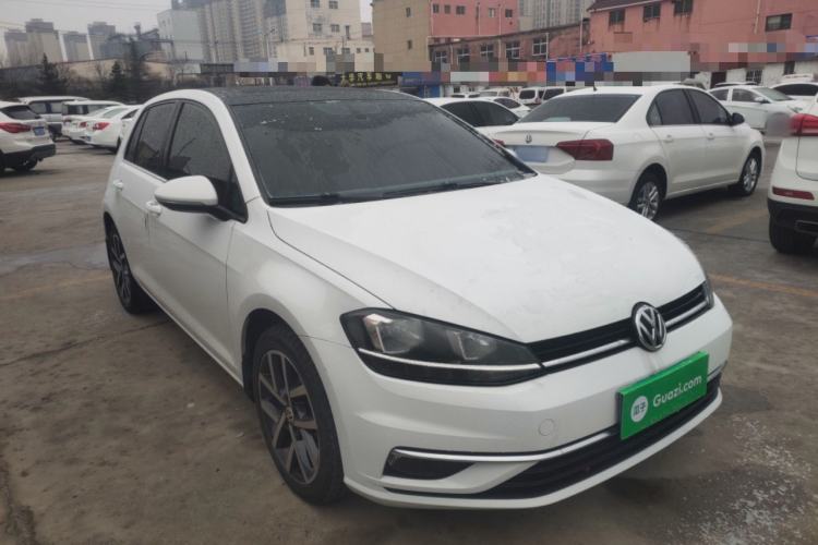 Used Volkswagen Golf 2018 230TSI Automatic Luxury Version