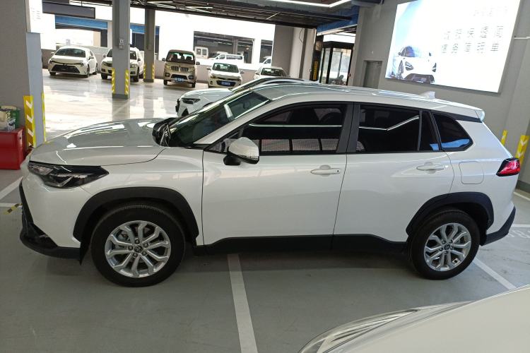 Used Toyota FRONTLANDER 2024 2.0L CVT Elite Edition