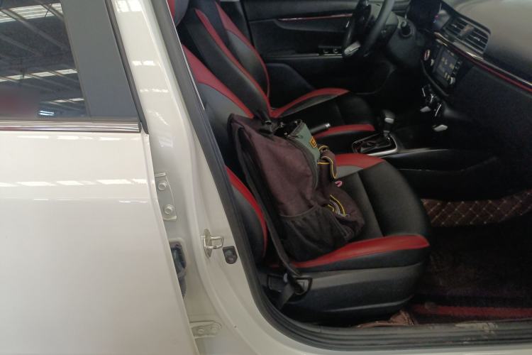 Used Kia KX Cross 2017 1.4L AT GLS