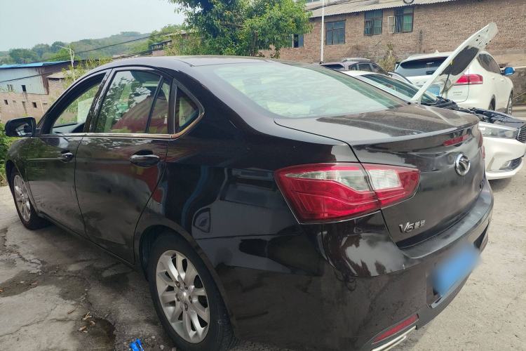 Used Soueast V5 Lingzhi 2014 1.5L Manual Sytle Xuya
