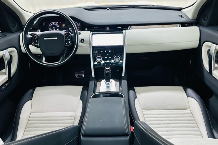 Used Land Rover Discovery Sport 2020 249 PS R-Dynamic Performance Tech Edition 5 Seats
