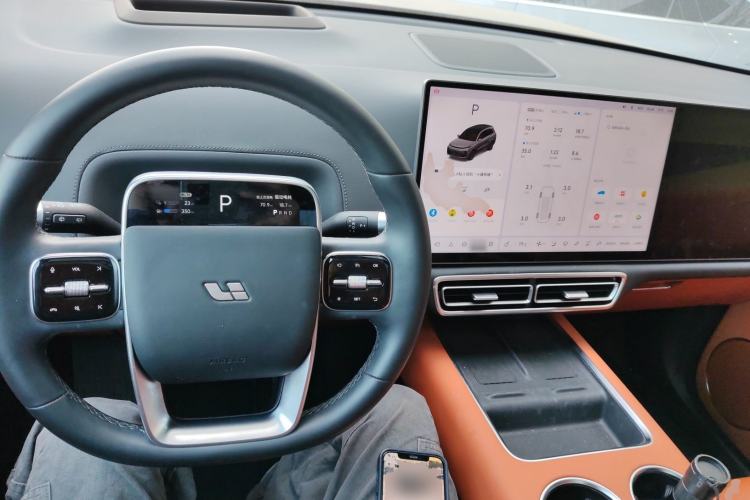 Used Li Auto L8 2025 Ultra Smart Refreshed Edition
