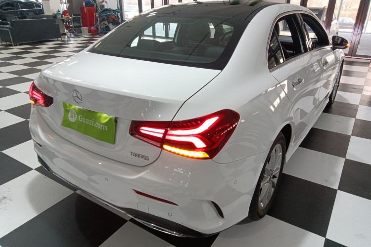 Used Mercedes-Benz A-Class 2020 Restyled A 200 L Sport Sedan Fashion Version

