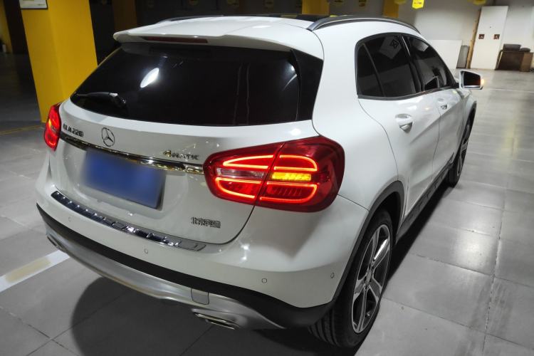 Used Mercedes-Benz GLA 2016 GLA 220 4MATIC Luxury Model