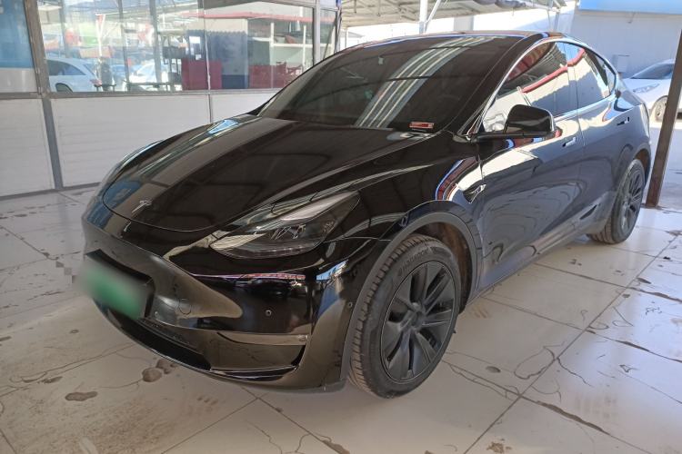 Used Tesla Model Y 2023 Long-Range All-Wheel-Drive Version